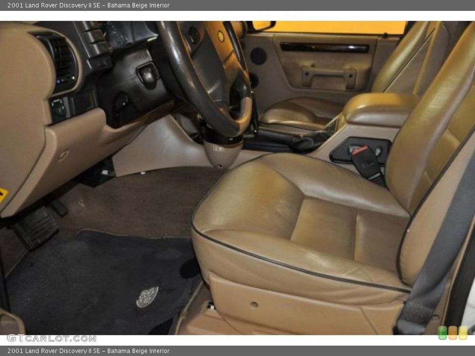 Bahama Beige Interior Photo for the 2001 Land Rover Discovery II SE #39318709