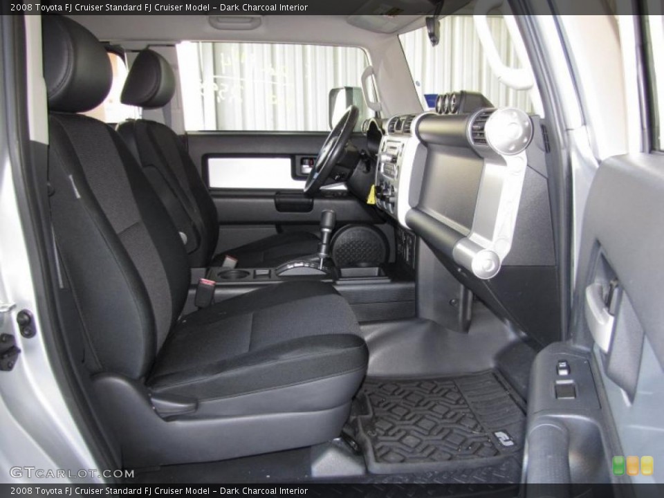 Dark Charcoal Interior Photo for the 2008 Toyota FJ Cruiser  #39319965