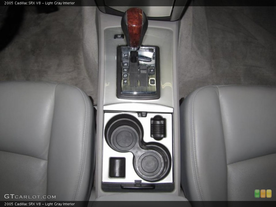 Light Gray Interior Transmission for the 2005 Cadillac SRX V8 #39320178