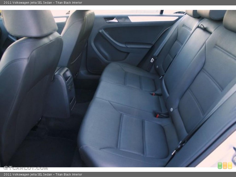 Titan Black Interior Photo for the 2011 Volkswagen Jetta SEL Sedan #39321317