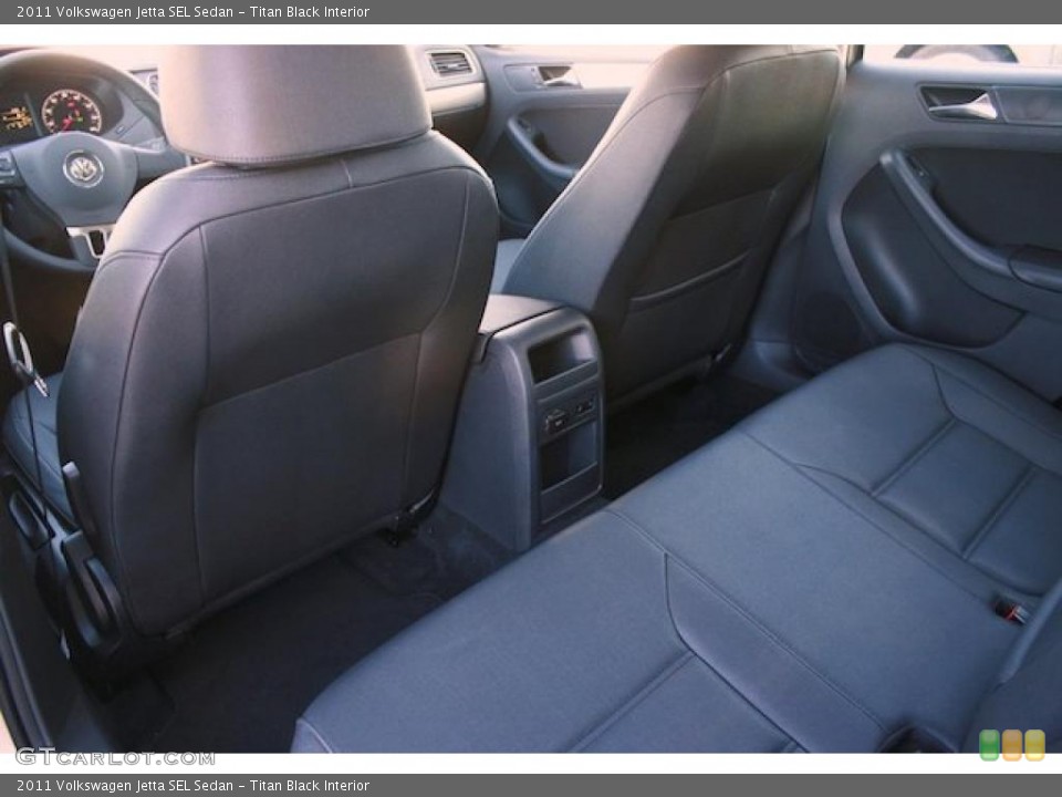 Titan Black Interior Photo for the 2011 Volkswagen Jetta SEL Sedan #39321425