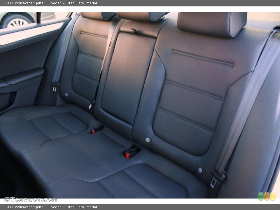 Titan Black Interior Photo for the 2011 Volkswagen Jetta SEL Sedan #39321437