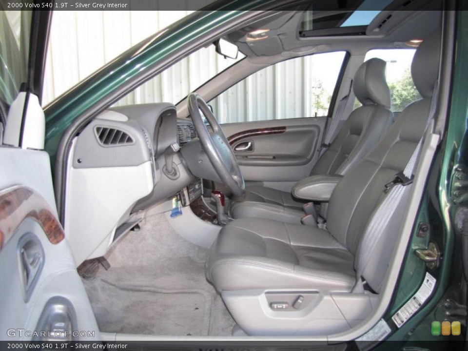 Silver Grey Interior Photo for the 2000 Volvo S40 1.9T #39322213