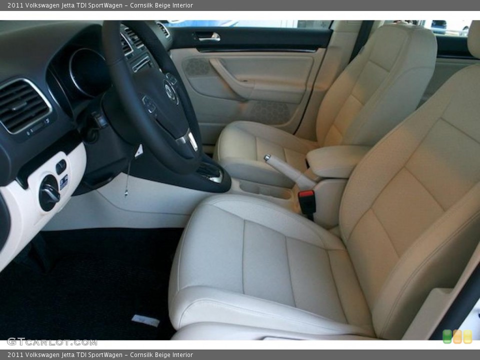 Cornsilk Beige Interior Photo for the 2011 Volkswagen Jetta TDI SportWagen #39323357