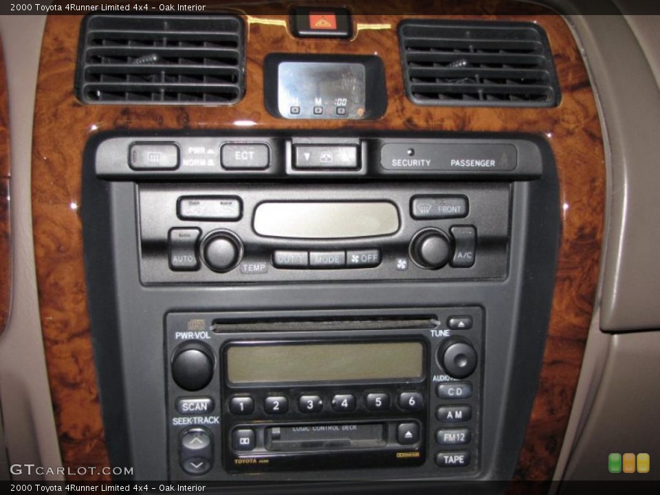 Oak Interior Controls for the 2000 Toyota 4Runner Limited 4x4 #39324465