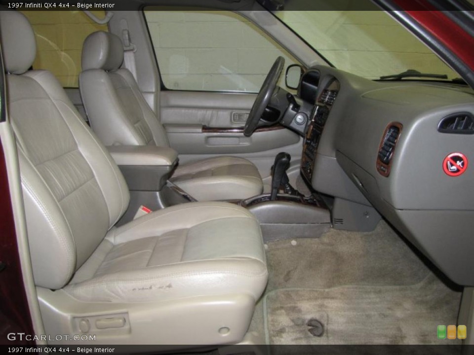Beige Interior Photo for the 1997 Infiniti QX4 4x4 #39324717