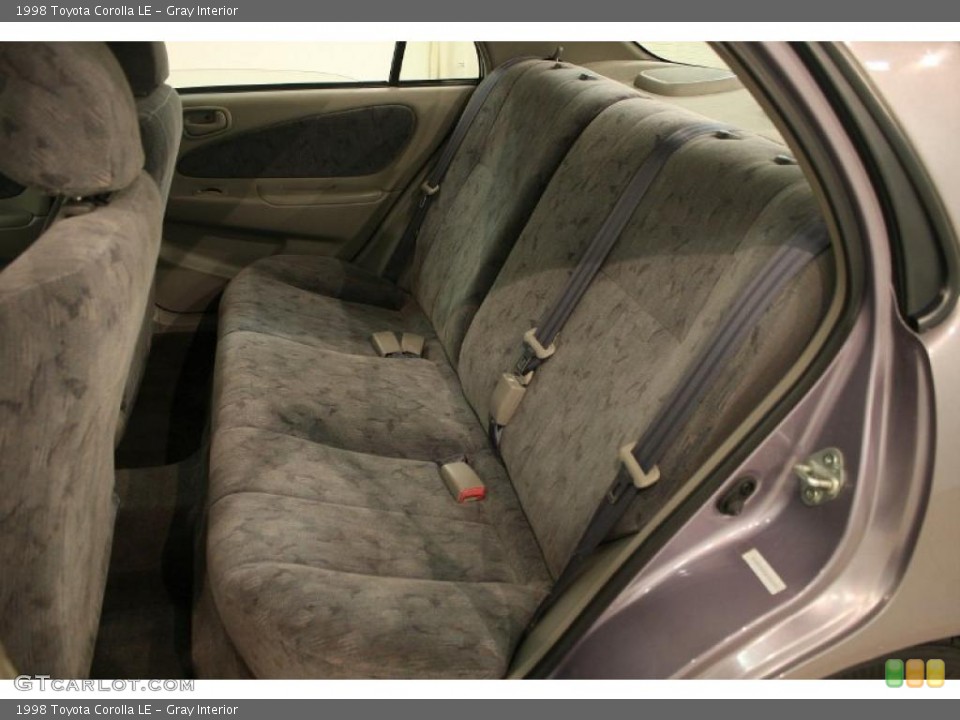 Gray Interior Photo for the 1998 Toyota Corolla LE #39328300