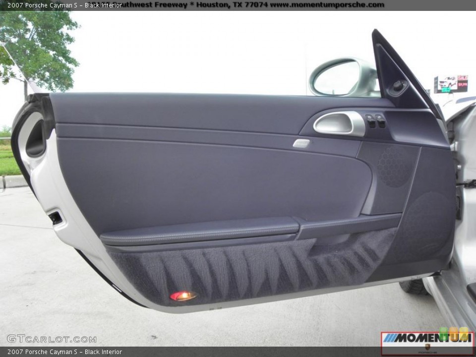 Black Interior Door Panel for the 2007 Porsche Cayman S #39328464