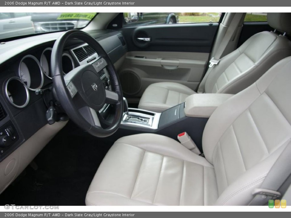 Dark Slate Gray/Light Graystone Interior Photo for the 2006 Dodge Magnum R/T AWD #39330312