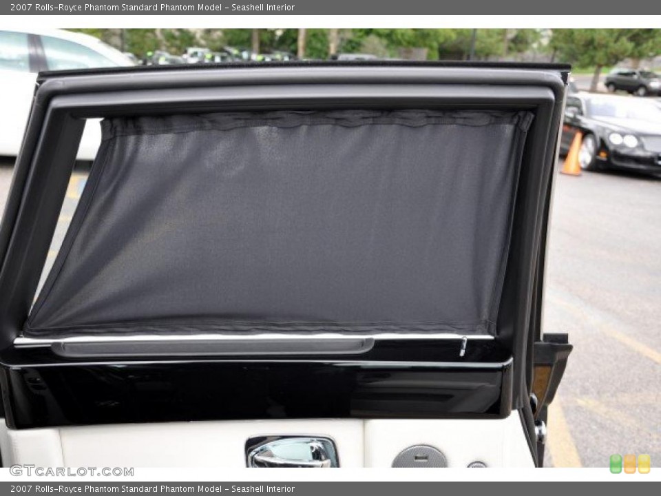 Seashell Interior Door Panel for the 2007 Rolls-Royce Phantom  #39331864