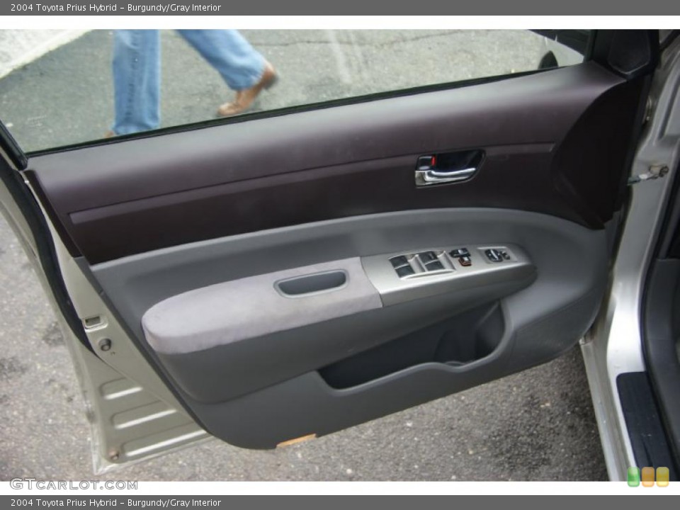Burgundy/Gray Interior Door Panel for the 2004 Toyota Prius Hybrid #39332392