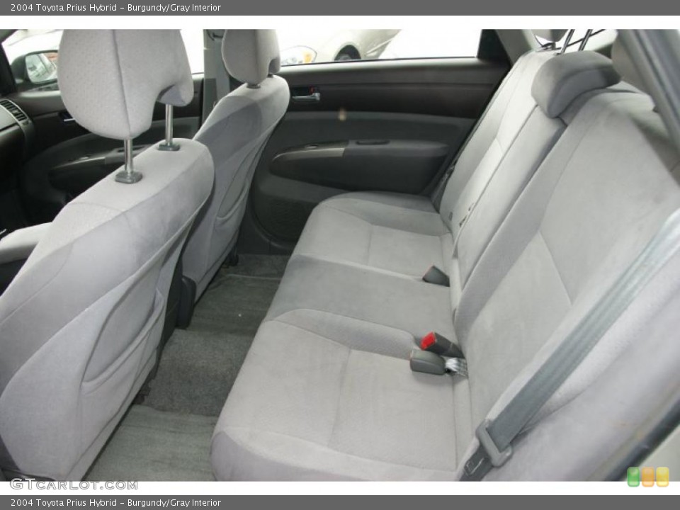 Burgundy/Gray Interior Photo for the 2004 Toyota Prius Hybrid #39332404