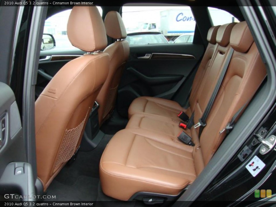 Cinnamon Brown Interior Photo for the 2010 Audi Q5 3.2 quattro #39333812
