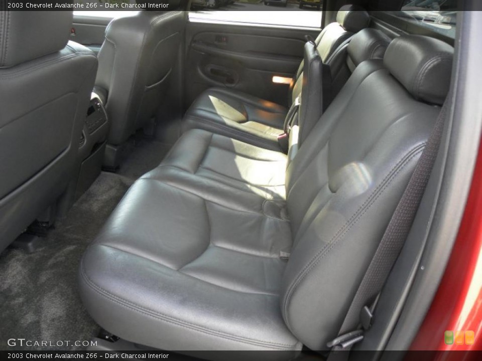 Dark Charcoal Interior Photo for the 2003 Chevrolet Avalanche Z66 #39334124