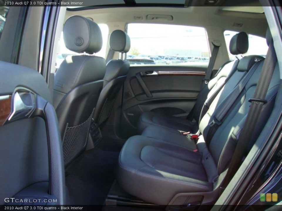 Black Interior Photo for the 2010 Audi Q7 3.0 TDI quattro #39334460