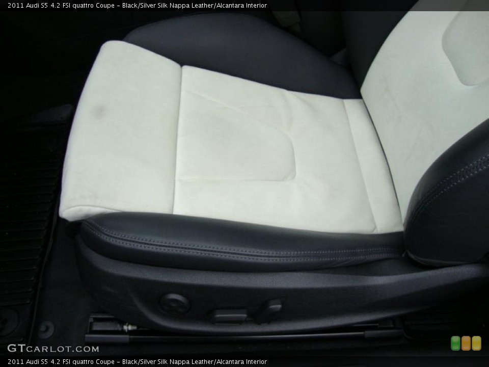Black/Silver Silk Nappa Leather/Alcantara Interior Photo for the 2011 Audi S5 4.2 FSI quattro Coupe #39335264