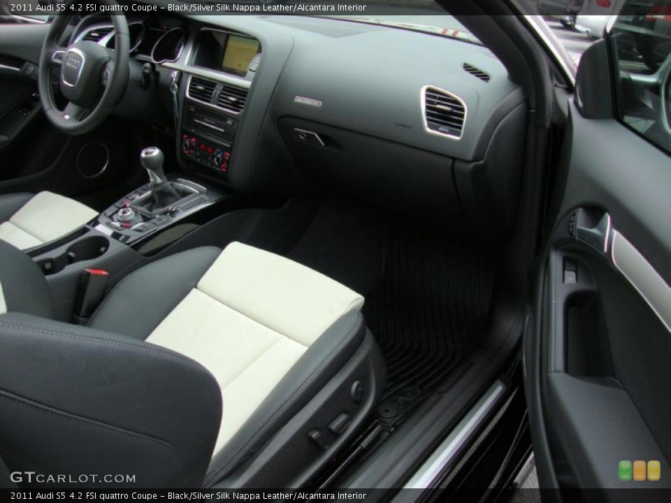 Black/Silver Silk Nappa Leather/Alcantara Interior Photo for the 2011 Audi S5 4.2 FSI quattro Coupe #39335300