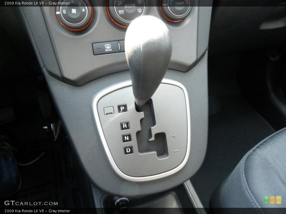 Gray Interior Transmission for the 2009 Kia Rondo LX V6 #39336048