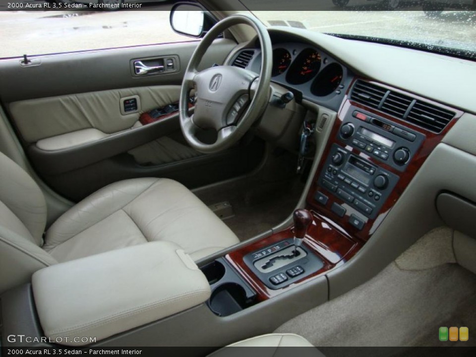 Parchment Interior Dashboard for the 2000 Acura RL 3.5 Sedan #39338156