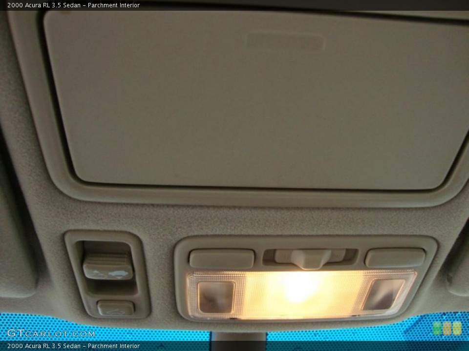 Parchment Interior Controls for the 2000 Acura RL 3.5 Sedan #39338612