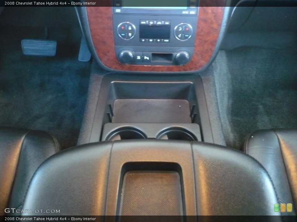 Ebony Interior Controls for the 2008 Chevrolet Tahoe Hybrid 4x4 #39339732