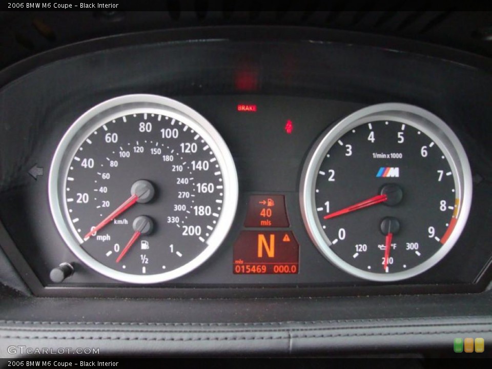 Black Interior Gauges for the 2006 BMW M6 Coupe #39341444