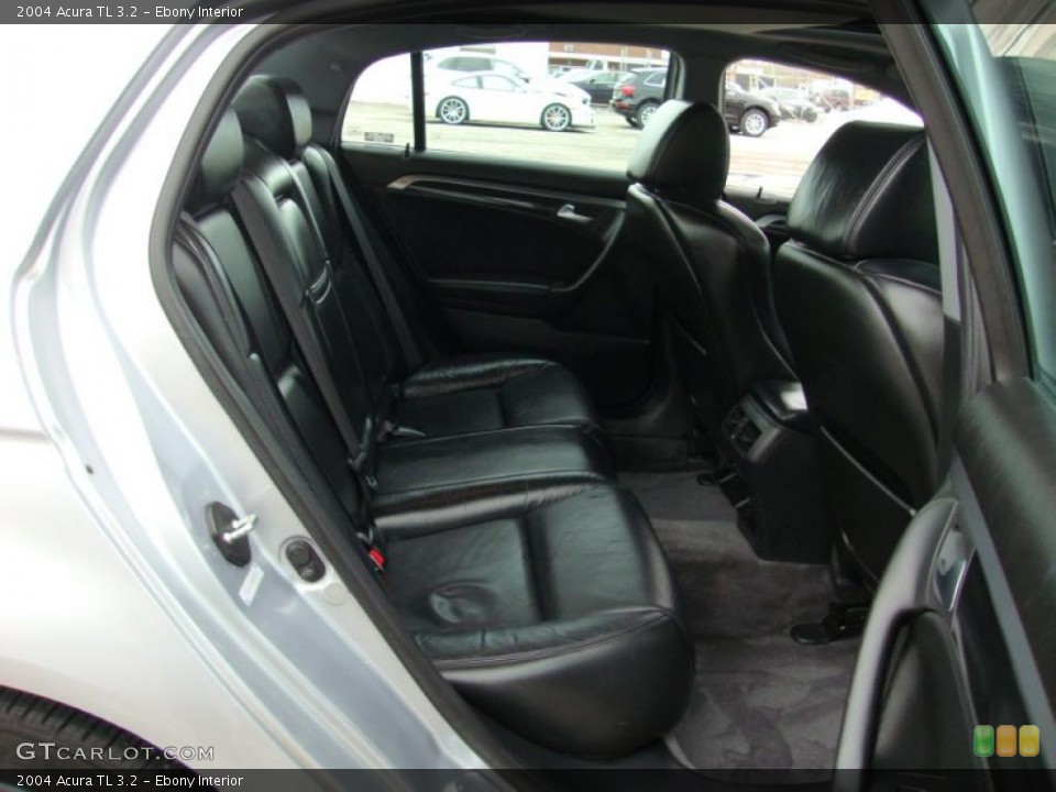 Ebony Interior Photo for the 2004 Acura TL 3.2 #39341952