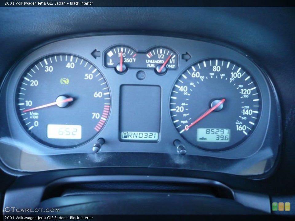 Black Interior Gauges for the 2001 Volkswagen Jetta GLS Sedan #39342640