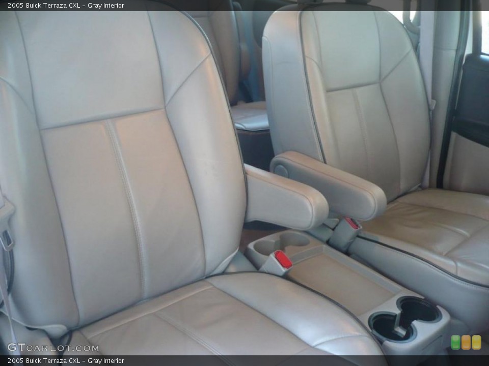 Gray Interior Photo for the 2005 Buick Terraza CXL #39342912