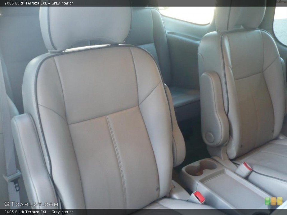Gray Interior Photo for the 2005 Buick Terraza CXL #39342928