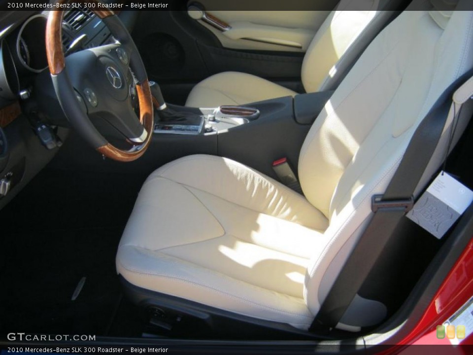 Beige Interior Photo for the 2010 Mercedes-Benz SLK 300 Roadster #39343348