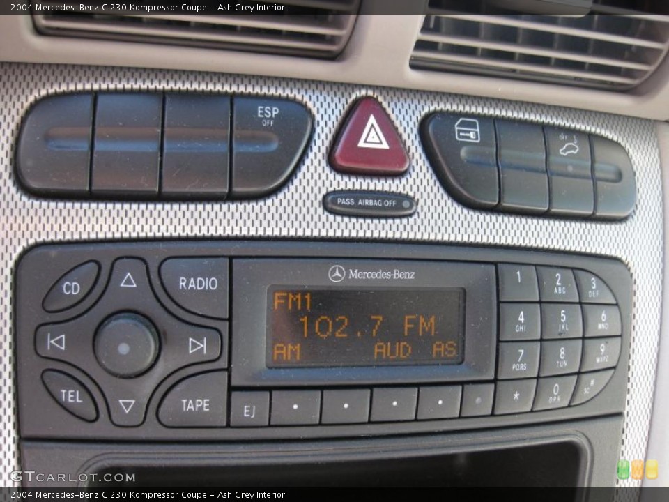 Ash Grey Interior Controls for the 2004 Mercedes-Benz C 230 Kompressor Coupe #39345356