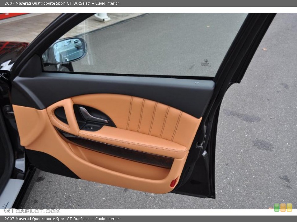 Cuoio Interior Door Panel for the 2007 Maserati Quattroporte Sport GT DuoSelect #39356584