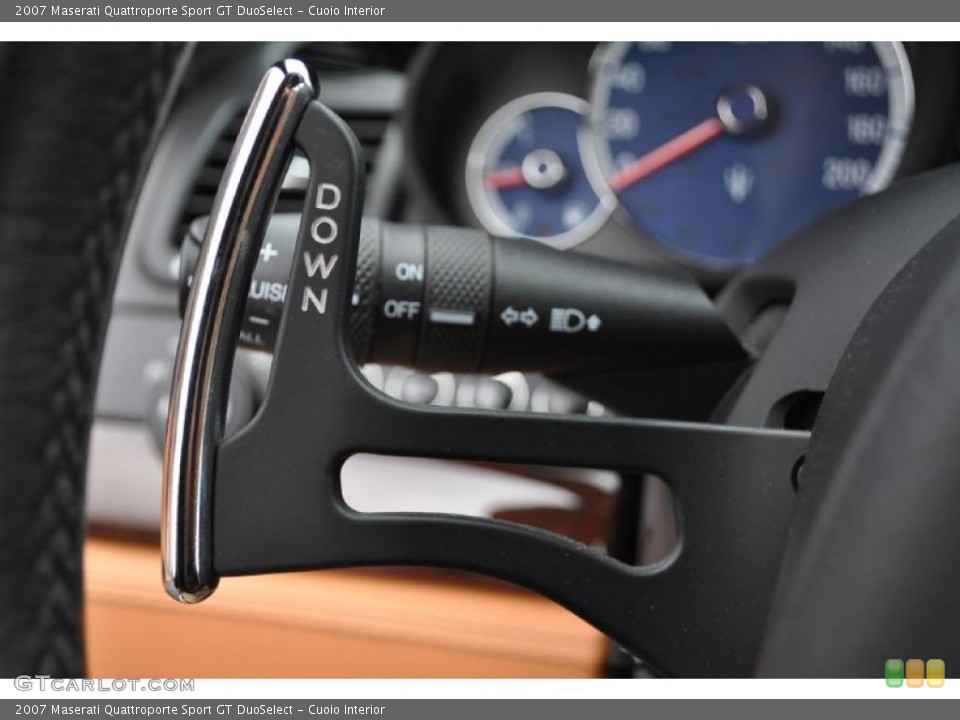 Cuoio Interior Controls for the 2007 Maserati Quattroporte Sport GT DuoSelect #39356664