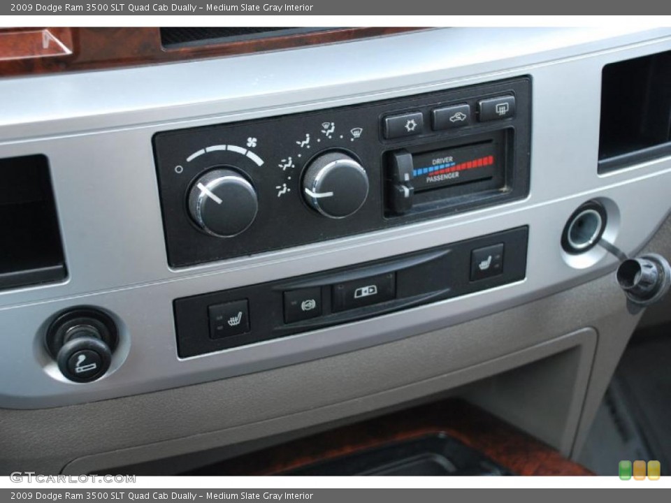 Medium Slate Gray Interior Controls for the 2009 Dodge Ram 3500 SLT Quad Cab Dually #39356880