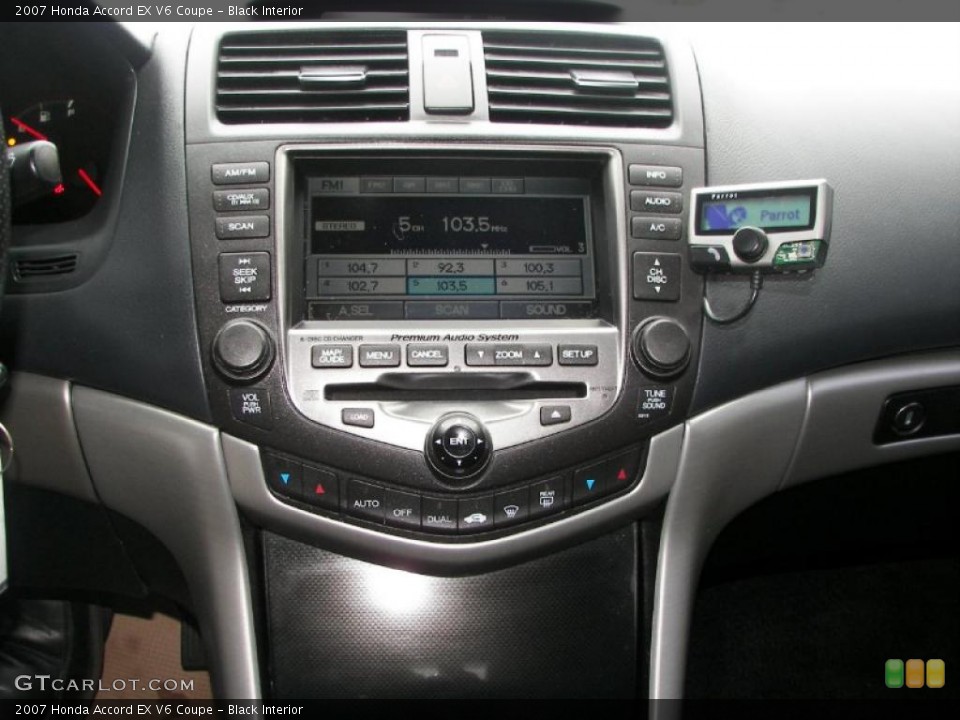Black Interior Controls for the 2007 Honda Accord EX V6 Coupe #39362209