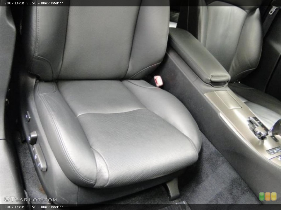 Black Interior Photo for the 2007 Lexus IS 350 #39367492