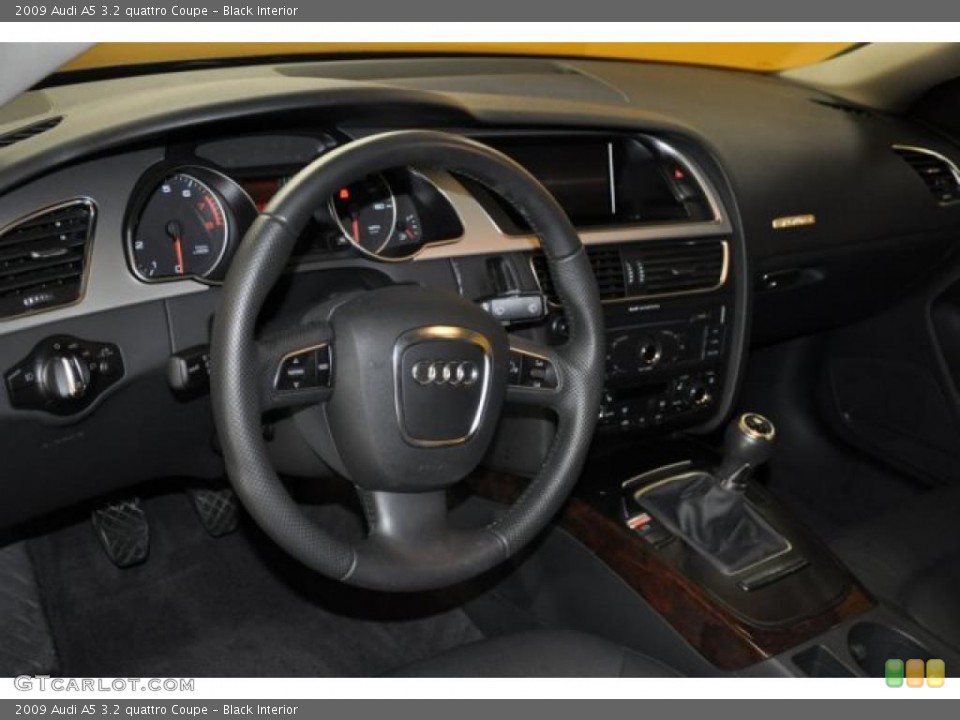 Black Interior Dashboard for the 2009 Audi A5 3.2 quattro Coupe #39367855