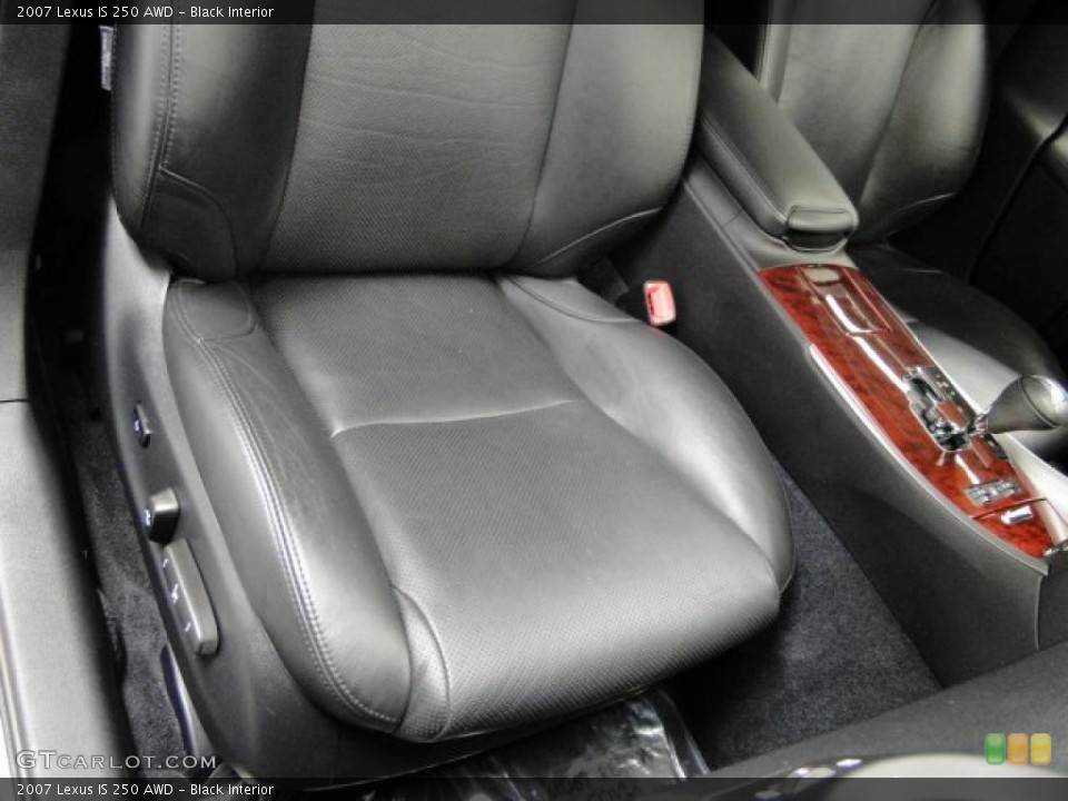 Black Interior Photo for the 2007 Lexus IS 250 AWD #39367947