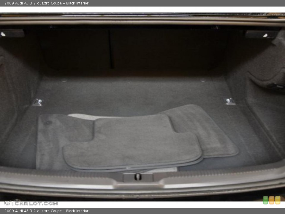 Black Interior Trunk for the 2009 Audi A5 3.2 quattro Coupe #39367955