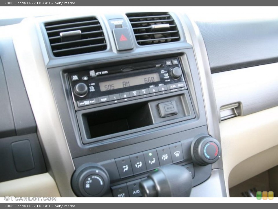 Ivory Interior Controls for the 2008 Honda CR-V LX 4WD #39370580