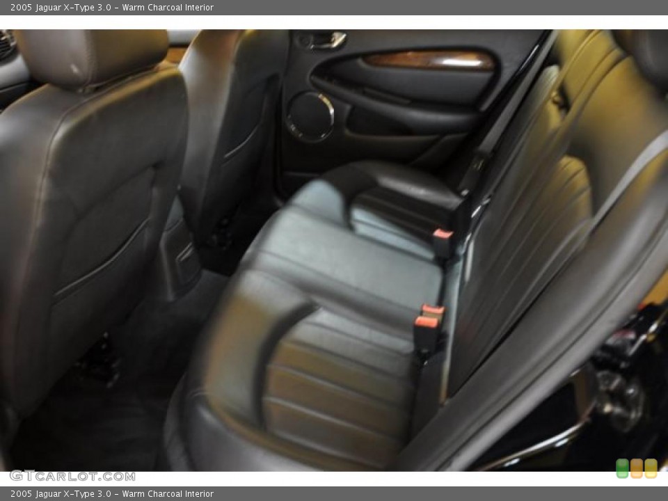 Warm Charcoal Interior Photo for the 2005 Jaguar X-Type 3.0 #39370604