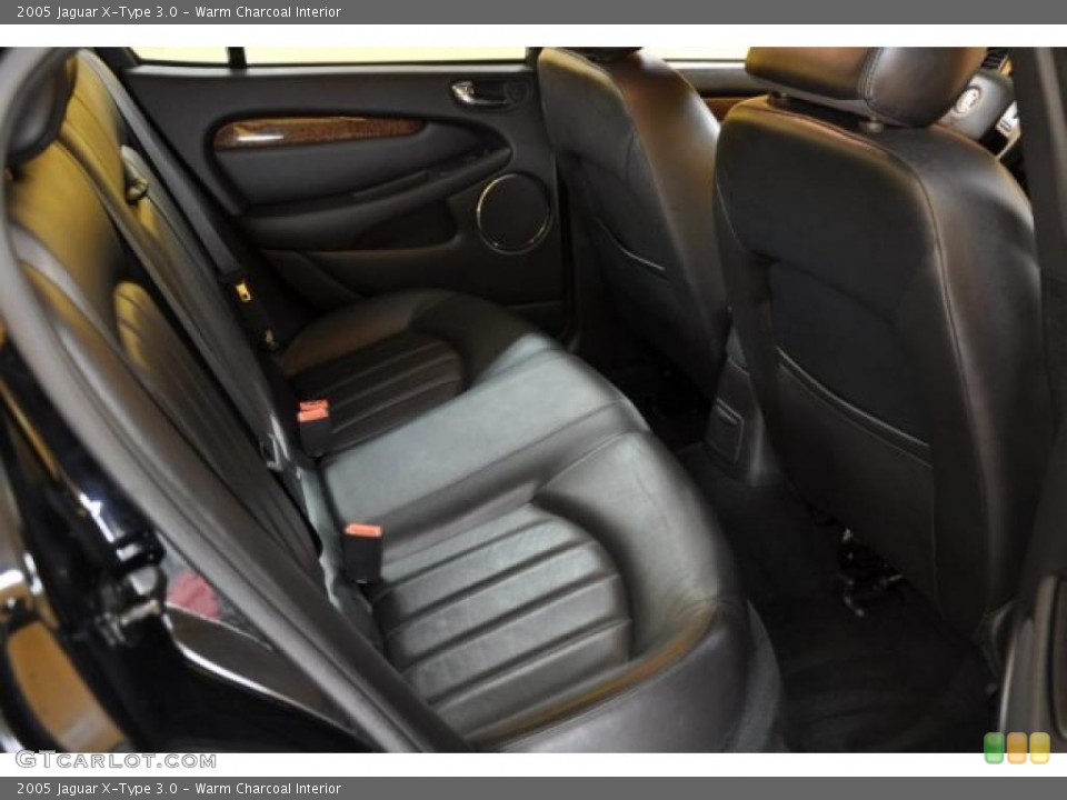 Warm Charcoal Interior Photo for the 2005 Jaguar X-Type 3.0 #39370640