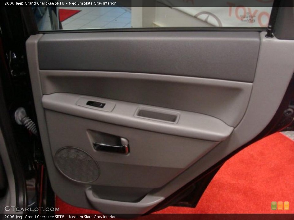 Medium Slate Gray Interior Door Panel for the 2006 Jeep Grand Cherokee SRT8 #39372086