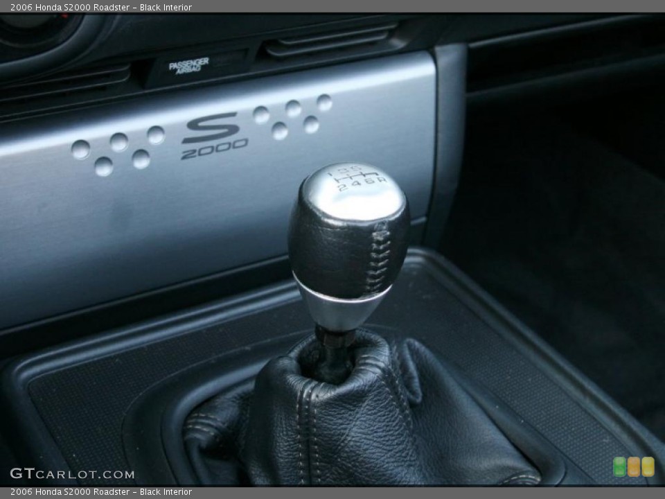 Black Interior Transmission for the 2006 Honda S2000 Roadster #39372302