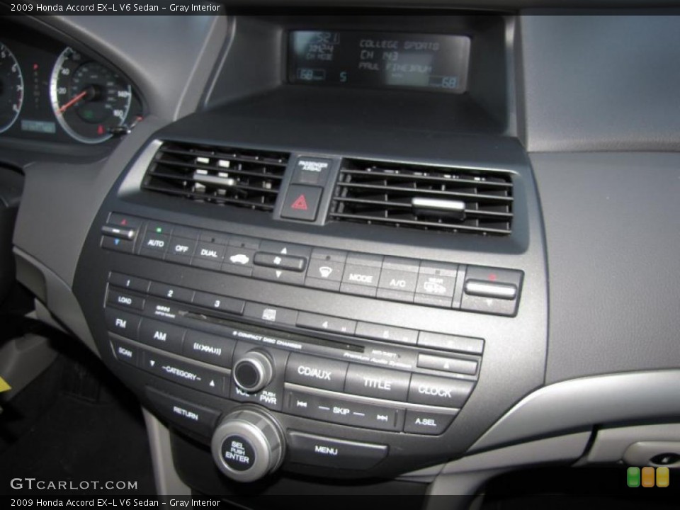 Gray Interior Controls for the 2009 Honda Accord EX-L V6 Sedan #39372934