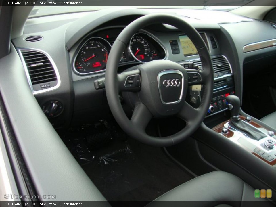 Black Interior Steering Wheel for the 2011 Audi Q7 3.0 TFSI quattro #39372962