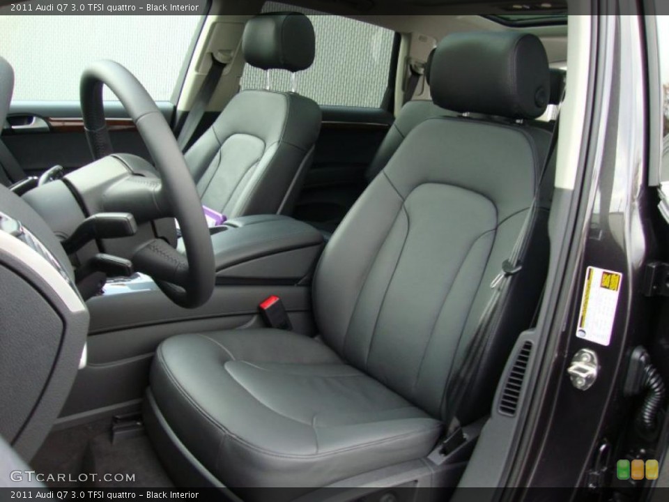 Black Interior Photo for the 2011 Audi Q7 3.0 TFSI quattro #39373046