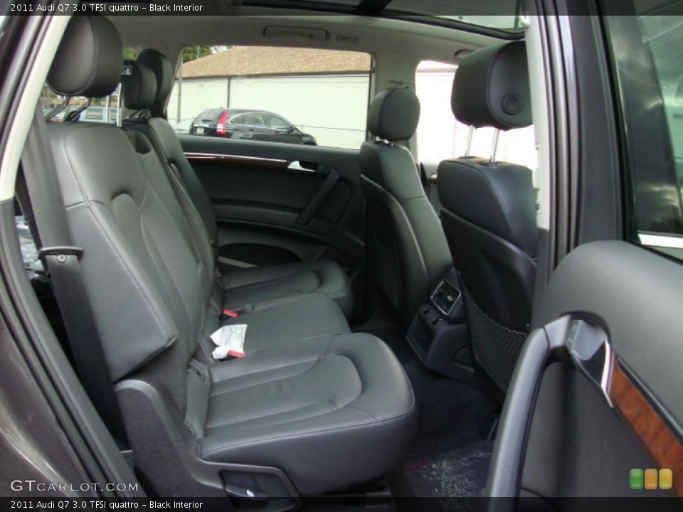 Black Interior Photo for the 2011 Audi Q7 3.0 TFSI quattro #39373118