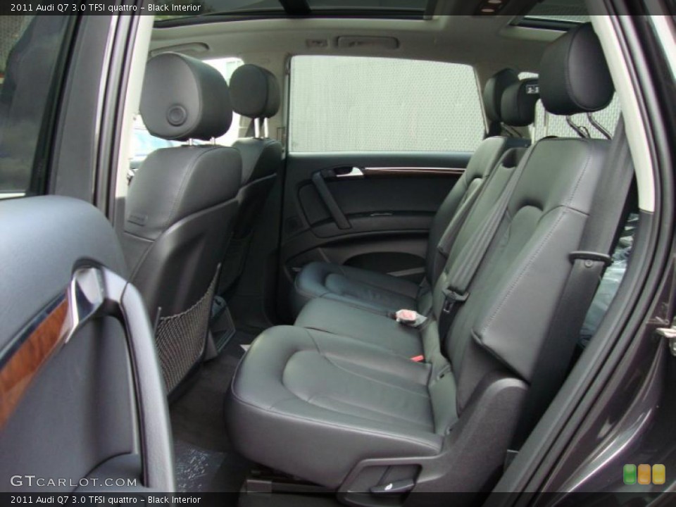 Black Interior Photo for the 2011 Audi Q7 3.0 TFSI quattro #39373150